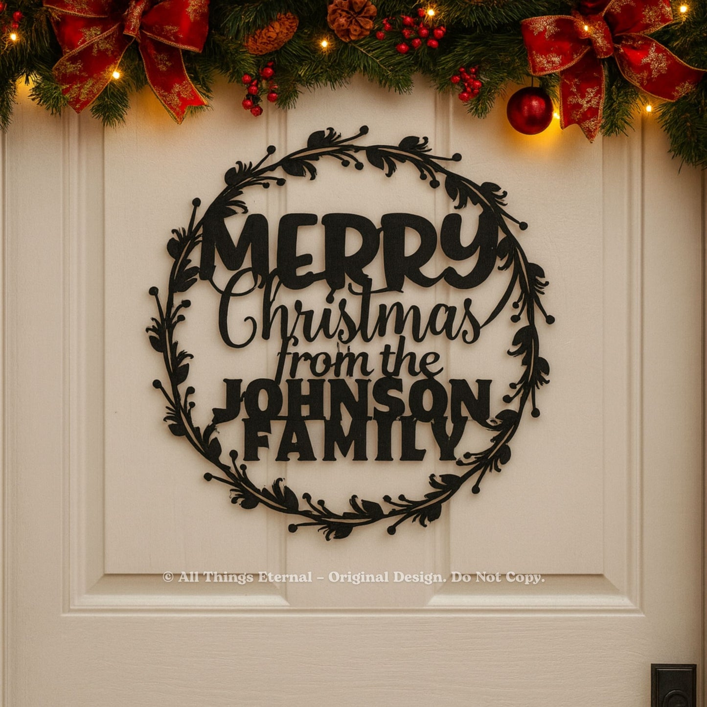 Personalized Round Wreath Merry Christmas Metal Sign