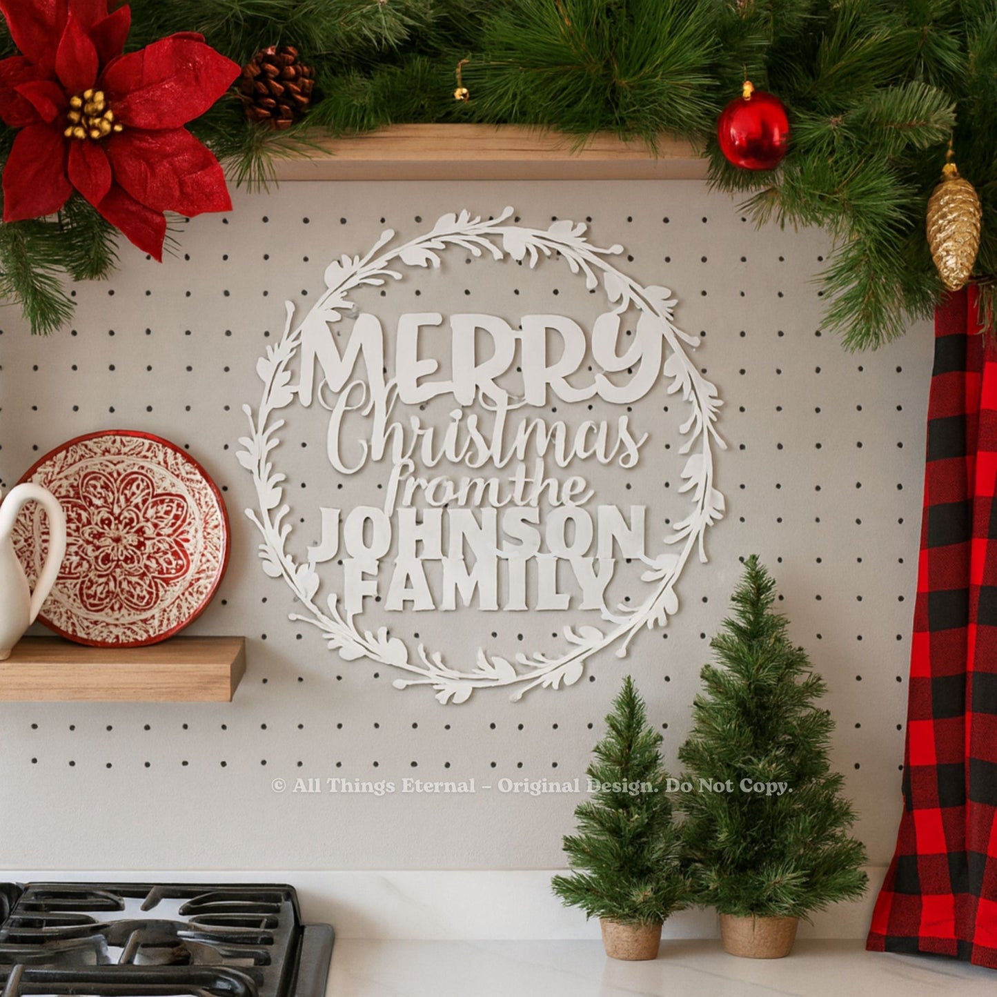 Personalized Round Wreath Merry Christmas Metal Sign