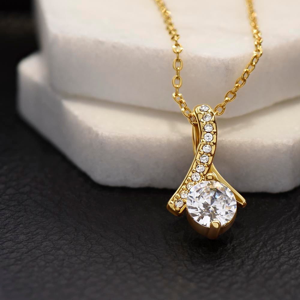 To My Dearest Mom Alluring Beauty Necklace – Mother's Day Gift