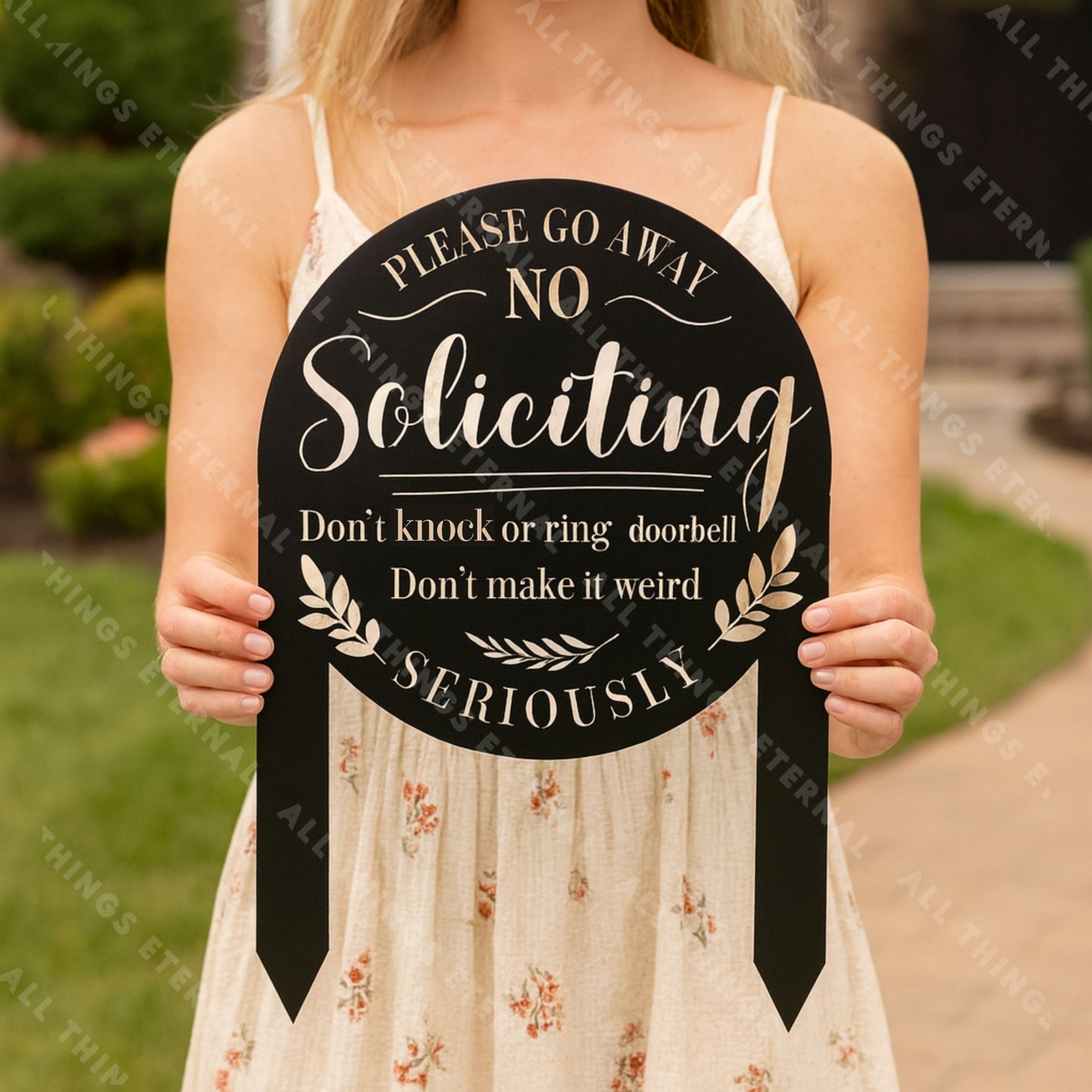 No Soliciting Metal Yard Sign – Modern Private Property Outdoor Decor
